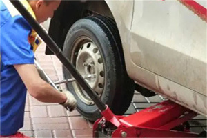 红山附近拖车24小时服务热线电话