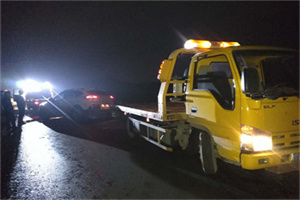 红山24小时车辆搭电联系电话