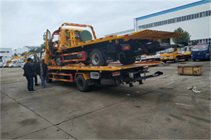 红山同城汽车补胎